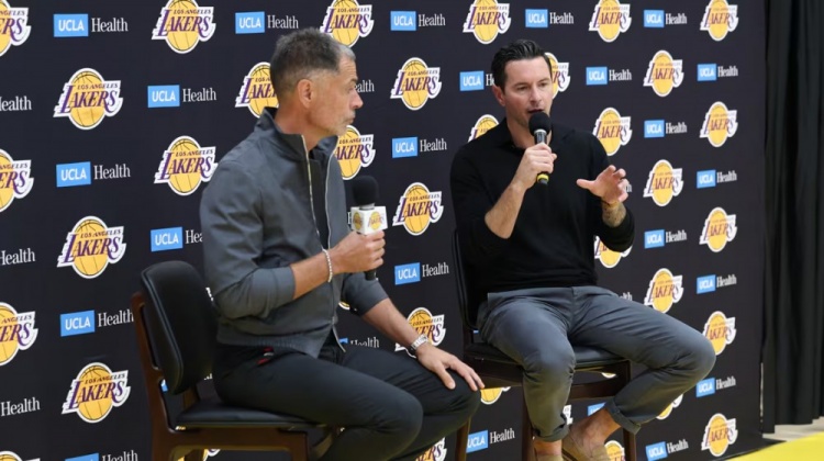 球队内外部有夺冠压力？雷迪克：作为一名湖人总是有压力的