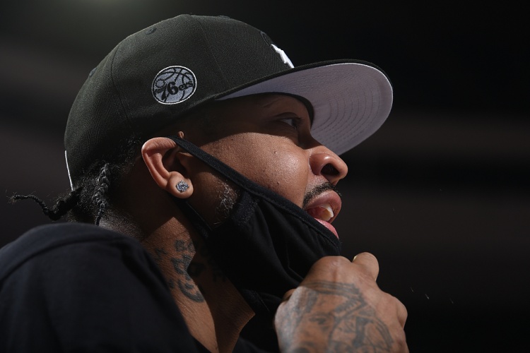 艾弗森：戒酒对我和家人的身心均有帮助 我摆脱了那个恶魔