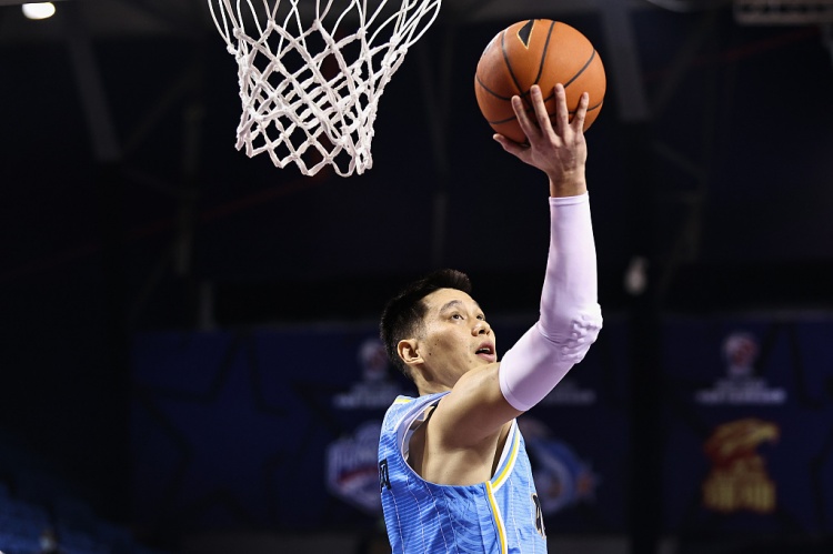 经纪人：书豪11年来中国坚持在恶劣环境训练 控制饮食很“变态”