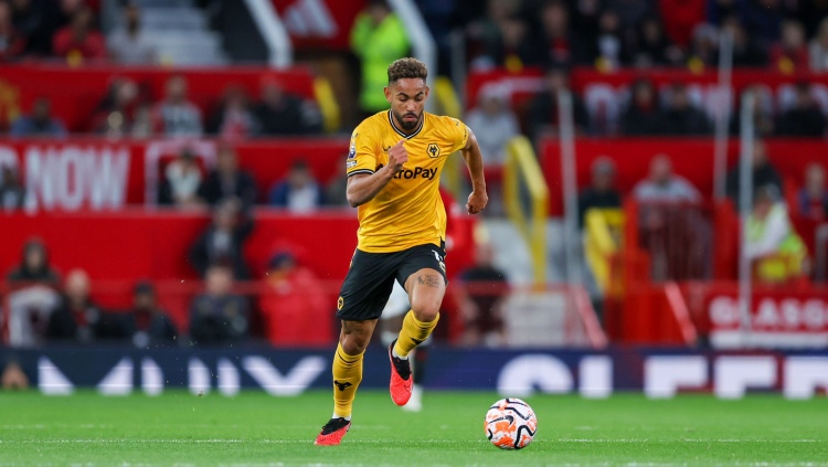 电讯报：曼联想分期买下库尼亚，球员新合同周薪预计将超20万镑