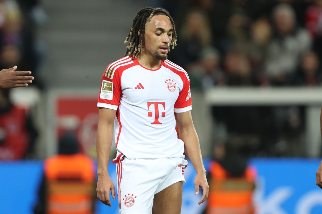 法媒：马赛有意先租后买萨查-博伊，但拜仁希望球员直接转会