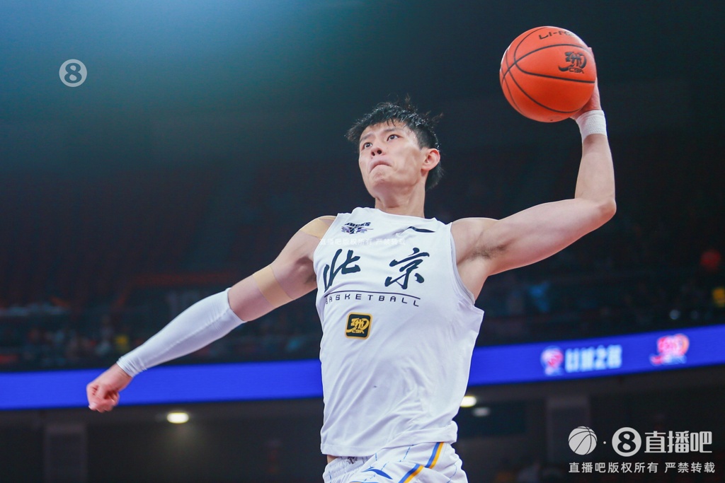 北京客胜四川锁定季后赛 理想状态下有望冲击常规赛前四