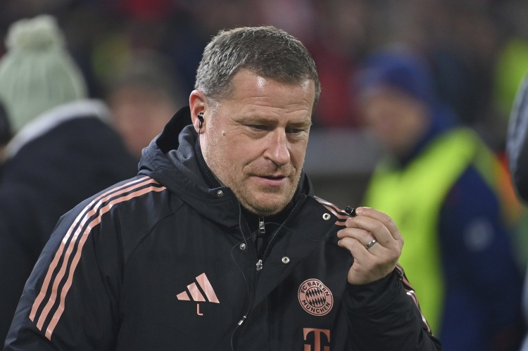 德媒：卖完科曼后监事会不给埃贝尔批钱买人，他既惊讶又困惑