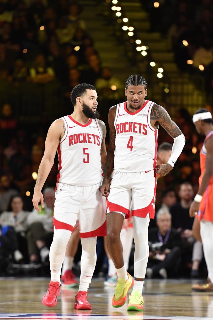 波杰姆斯基：防守重点是范弗里特和杰伦-格林 要给他们更多对抗