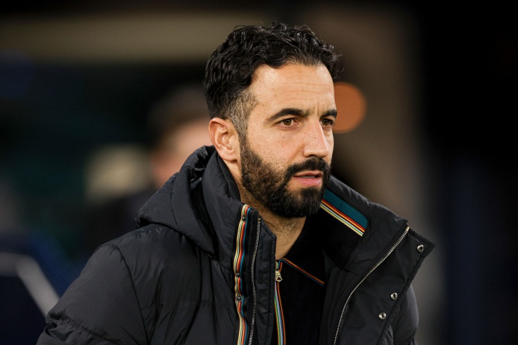 阿莫林：不能认为今晚比赛像首回合那样，仍需全神贯注竭尽全力