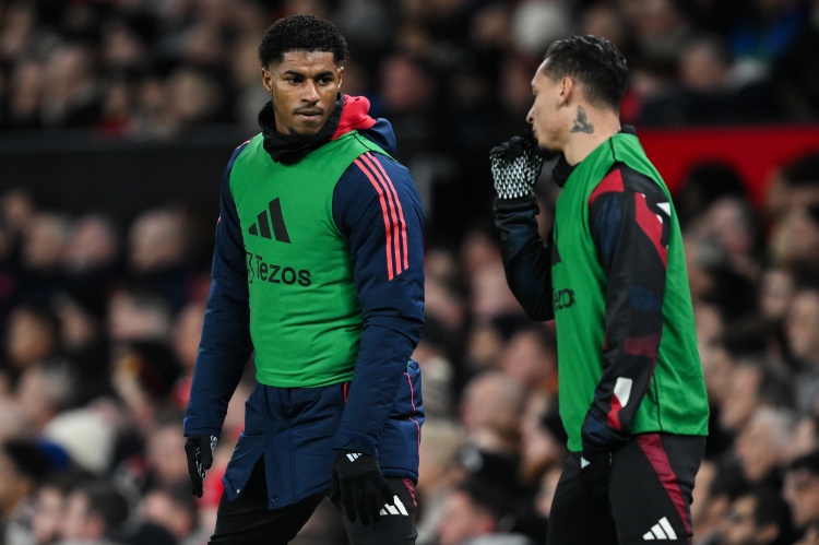 英媒：曼联夏窗预计转出多达10名球员，有信心出售安东尼