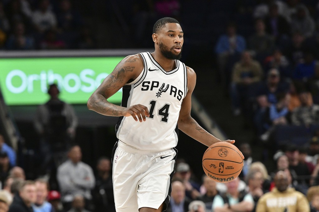 22年25号秀！美记：经纪人已经为韦斯利在其他球队敲定一份底薪