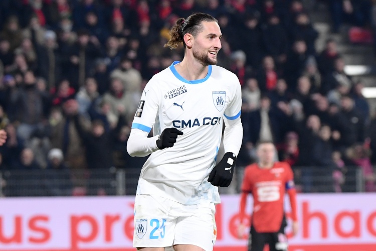 队报：在更衣室爆发肢体冲突，拉比奥特和洛维均被马赛无限期停训