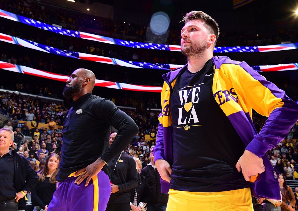 夸梅-布朗：詹姆斯赶不上MJ了 东契奇只攻不防只能虐菜&无法夺冠