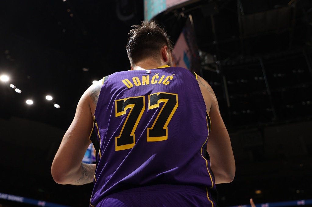 面对旧主砍45分！雷迪克：他交出了满分答卷 这就是巨星风范