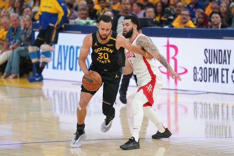 NBA裁判培训总裁：NBA没让裁判放宽季后赛吹罚尺度 尺度始终统一