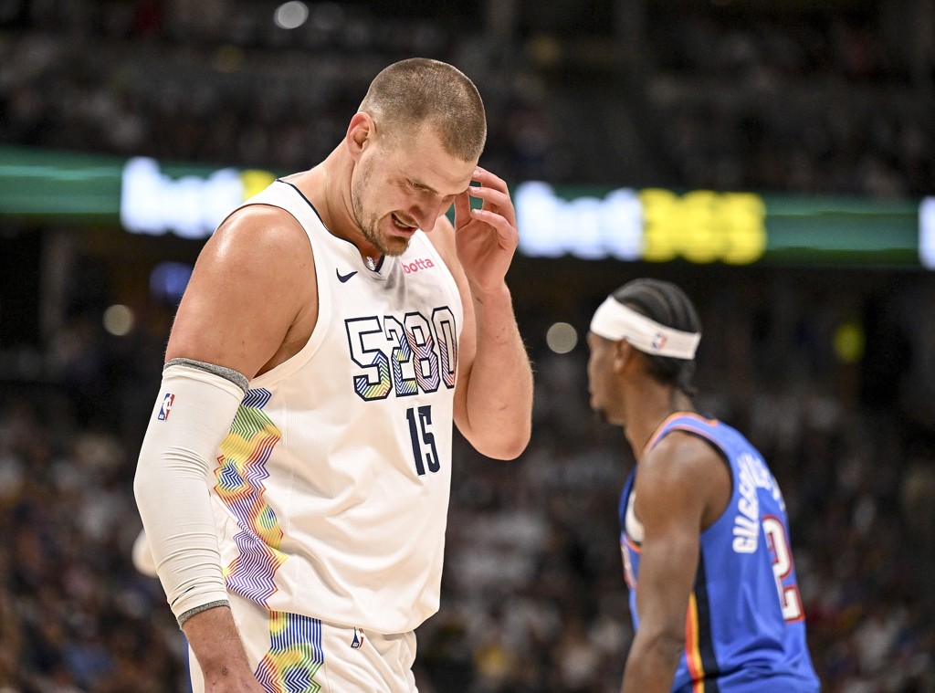 MVP前10季队友奖项统计：约基奇0次 乔丹&詹姆斯12次 魔鸟列前二