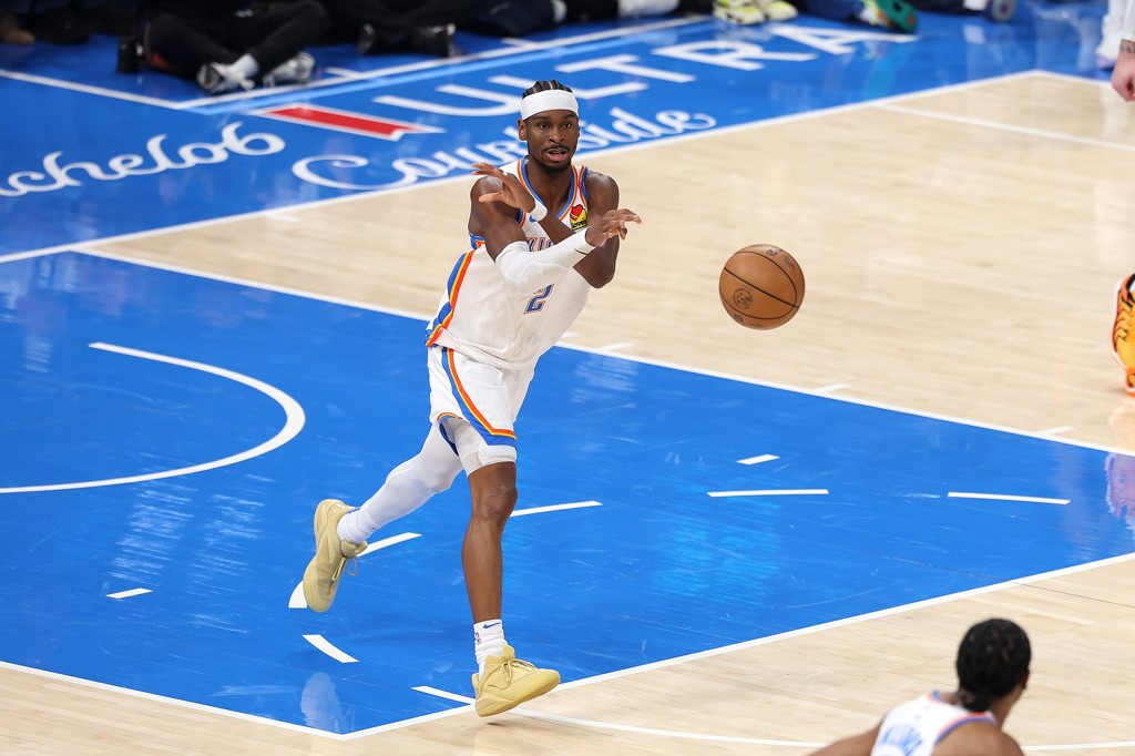 静雨:雷霆比12版更团队 SGA不像KD与队友貌合神离 杰伦贡献＞哈登