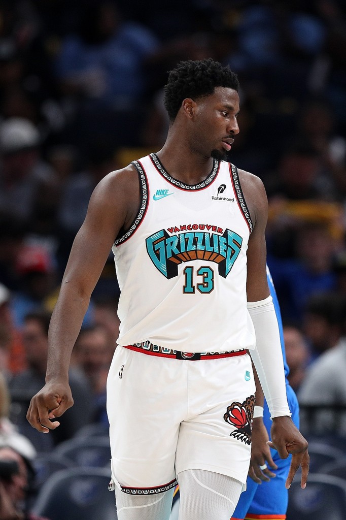 5年2.4亿美元！JJJ合同逐年递增 最后一季年薪5350万+球员选项