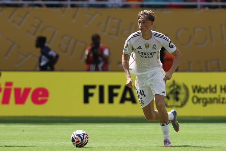 父亲：怀森梦想为皇马效力 我们也一直满怀感情地关注着尤文