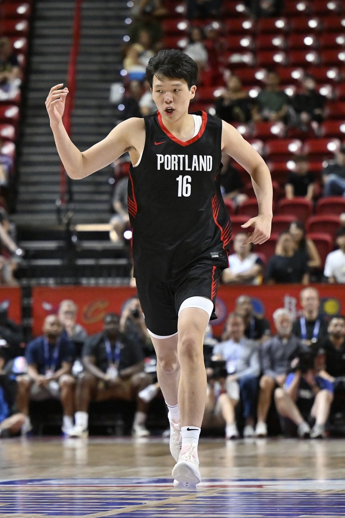 前高管：开拓者在待售之际引进杨瀚森&利拉德 或并非出于篮球角度