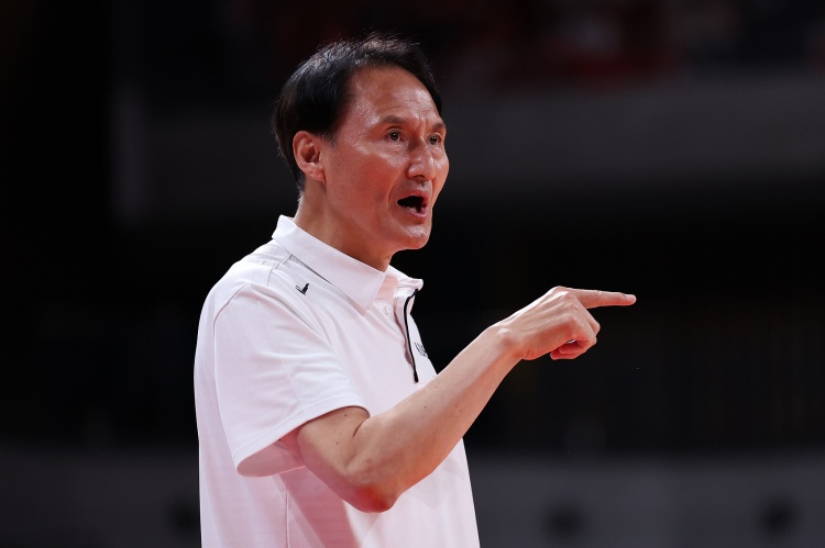 韩国主帅：无缘四强让我们遭遇刻骨铭心的悲痛 中国男篮身材高大